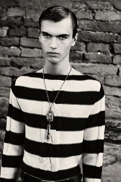 Look 5